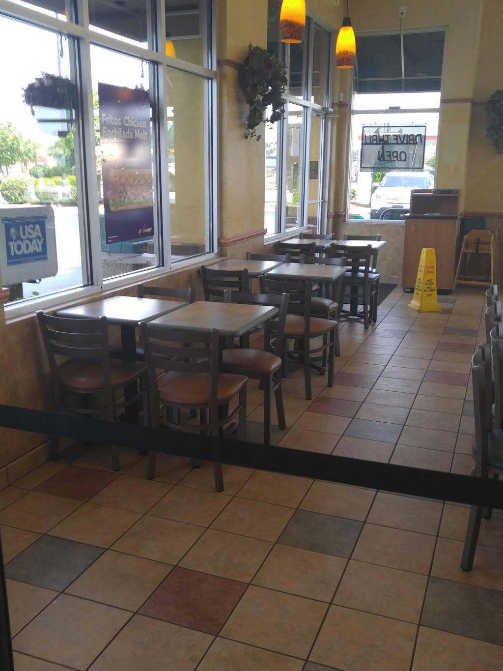Subway | restaurant | 2840 Packerland Way, Louisville, KY 40213, USA | 5029666606 OR +1 502-966-6606