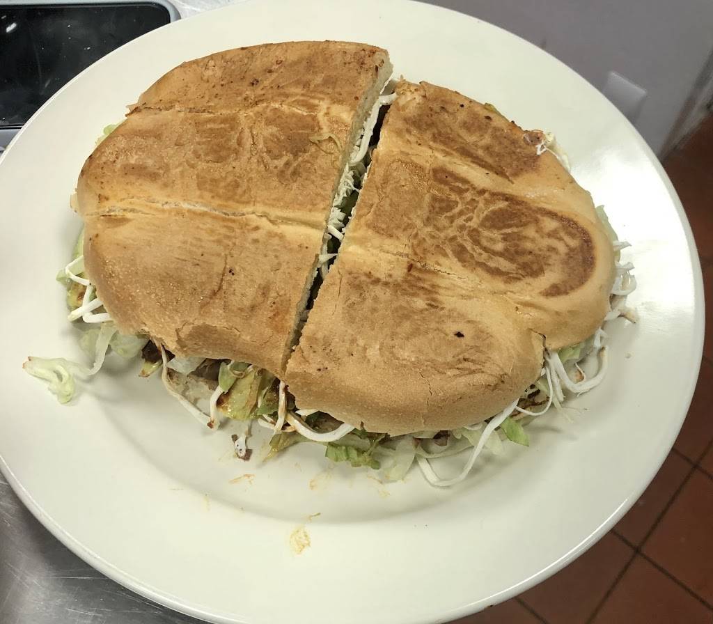 San Antonio Grocery Deli and Restaurant | restaurant | 221 W Broad St, Quakertown, PA 18951, USA | 2155290513 OR +1 215-529-0513