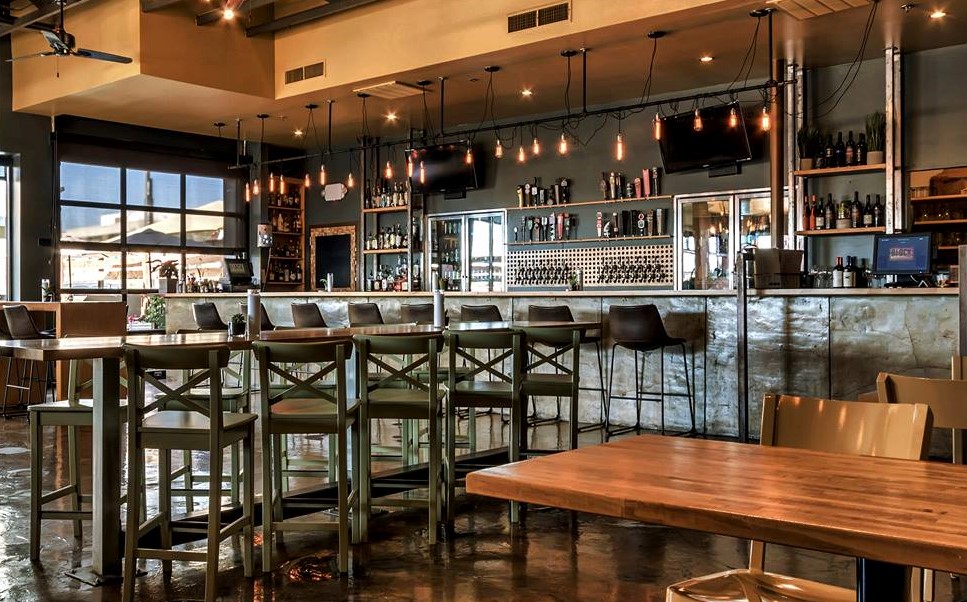 Block - Table & Tap | restaurant | 4172 N Mesa St, El Paso, TX 79902, USA | 9153510775 OR +1 915-351-0775