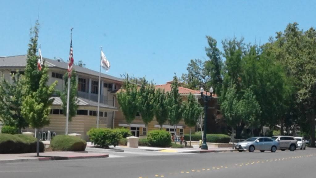 Rancho Grande | restaurant | 28 Lander Ave, Turlock, CA 95380, USA | 2096649346 OR +1 209-664-9346