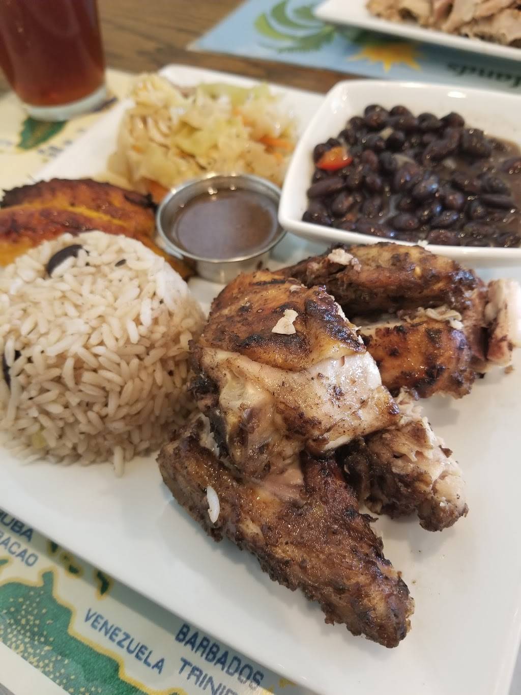 Dominicas Caribbean Kitchen | restaurant | 5450 TN-153, Hixson, TN 37343, USA | 4234756916 OR +1 423-475-6916
