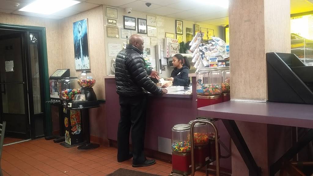 Larrys Steaks & Hoagies | restaurant | 6400 Rising Sun Ave, Philadelphia, PA 19111, USA | 2157222400 OR +1 215-722-2400