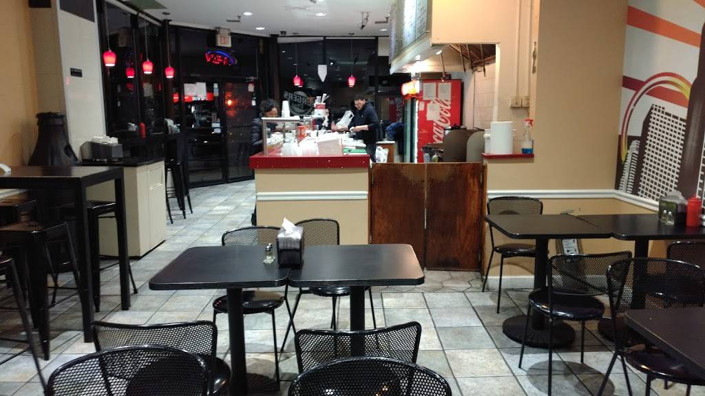 Burgers Plus | restaurant | 147-41 Union Tpke, Flushing, NY 11367, USA | 7183806060 OR +1 718-380-6060