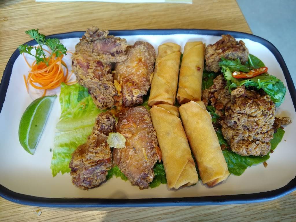 Chao Baan | restaurant | 4087 Chouteau Ave Suite 5, St. Louis, MO 63110, USA | 3149258250 OR +1 314-925-8250