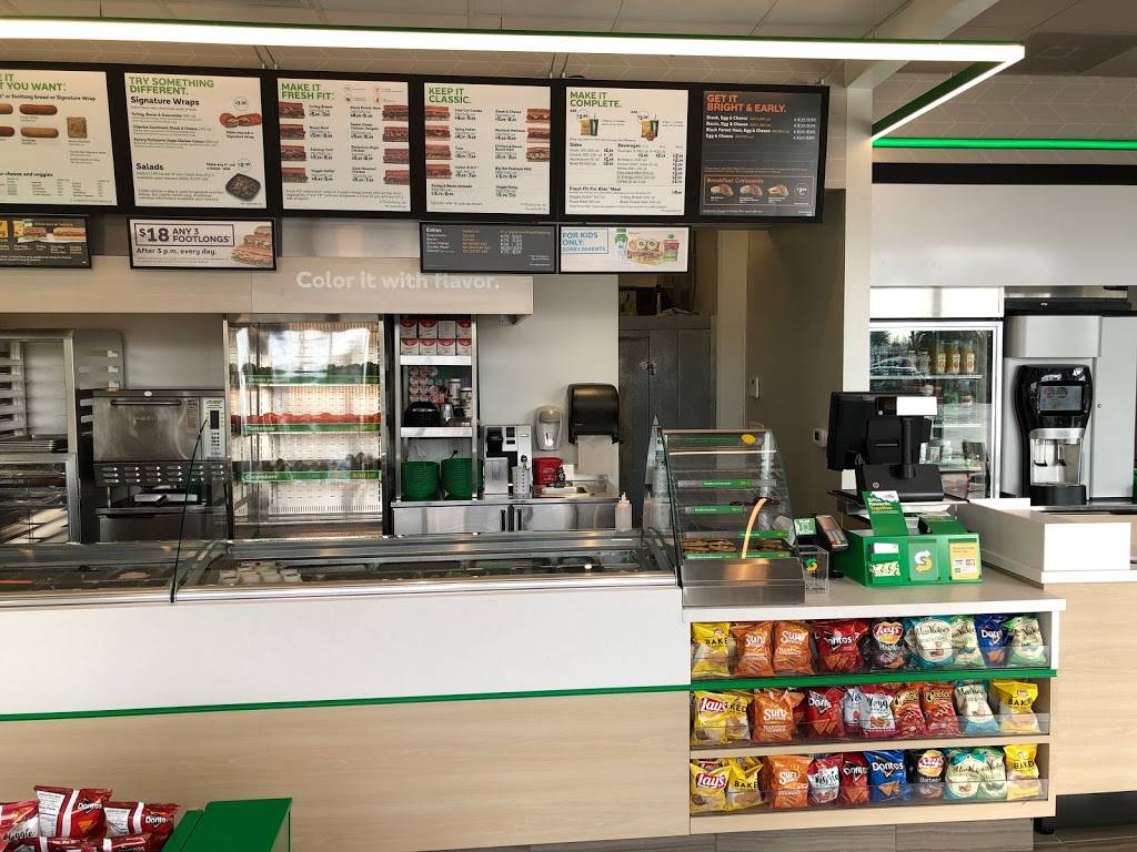 Subway Restaurant | restaurant | 709 Cirby Way suite 140, Roseville, CA 95678, USA | 9167424755 OR +1 916-742-4755