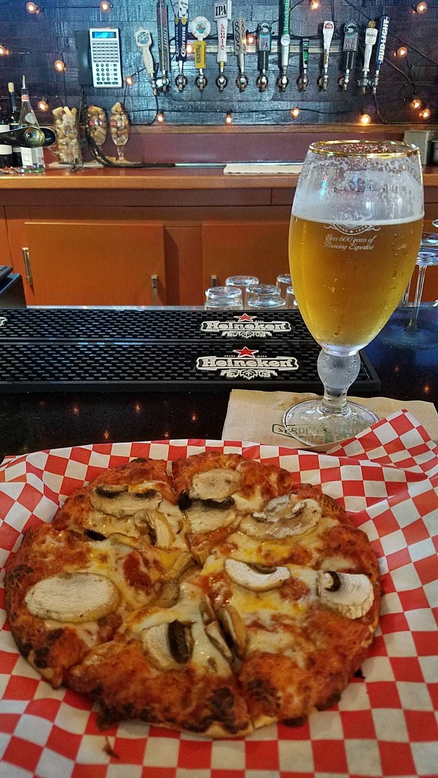 Round Table Pizza | meal delivery | 150 Alamo Plaza A, Alamo, CA 94507, USA | 9258376660 OR +1 925-837-6660