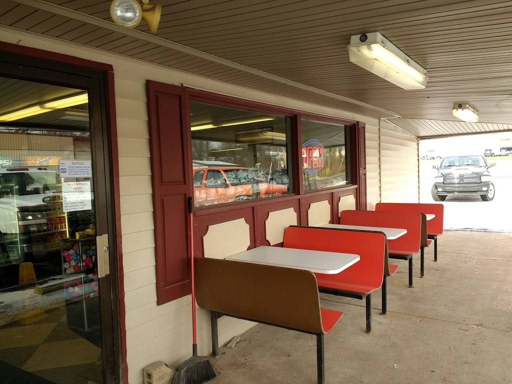 Thads Place | restaurant | 2218 PA-54, Montgomery, PA 17752, USA | 5705471256 OR +1 570-547-1256