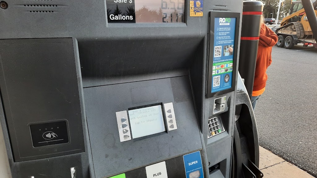 Royal Farms | meal takeaway | 11460 S Dupont Hwy, Felton, DE 19943, USA | 3022846014 OR +1 302-284-6014