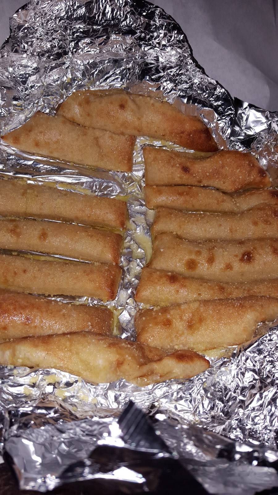 Pizza Plus North Liberty | restaurant | 515 N Dubuque St, North Liberty, IA 52317, USA | 3196263434 OR +1 319-626-3434