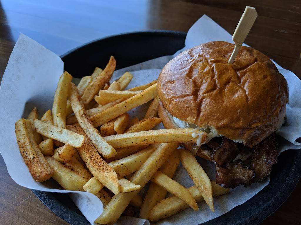 Babas Eats & Ales | restaurant | 6148 Mae Anne Ave, Reno, NV 89523, USA | 7754708201 OR +1 775-470-8201