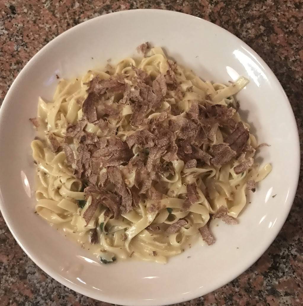 Centro Cucina | restaurant | 43 Glen Cove Rd C, Greenvale, NY 11548, USA | 5164843880 OR +1 516-484-3880