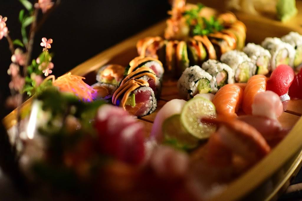 Soho Japanese Bistro | restaurant | 7655 Voice of America Centre Dr, West Chester Township, OH 45069, USA | 5137596876 OR +1 513-759-6876