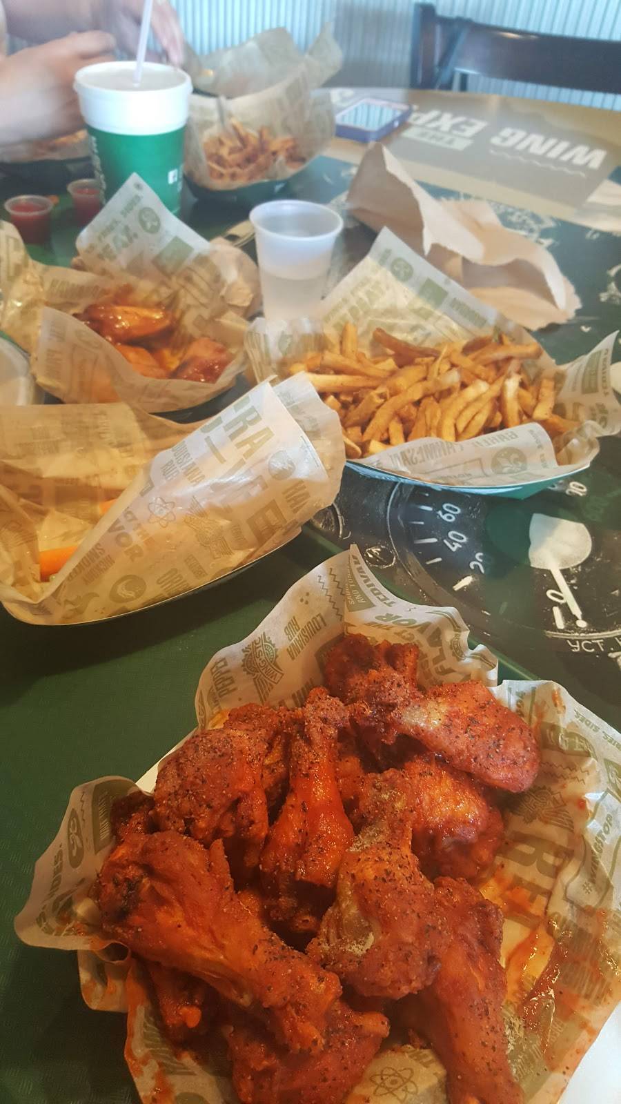 Wingstop | restaurant | 700 University Dr E Ste B201, College Station, TX 77840, USA | 9798469464 OR +1 979-846-9464