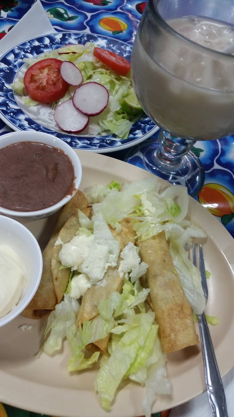 Pepeto Pupuseria | restaurant | 6073 E Olympic Blvd, East Los Angeles, CA 90022, USA | 3237675754 OR +1 323-767-5754