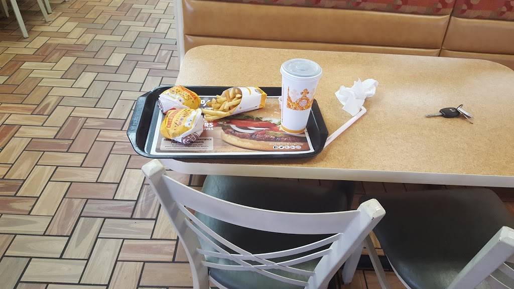 Burger King | restaurant | 418 1/2 Havendale Blvd, Auburndale, FL 33823, USA | 8639678270 OR +1 863-967-8270