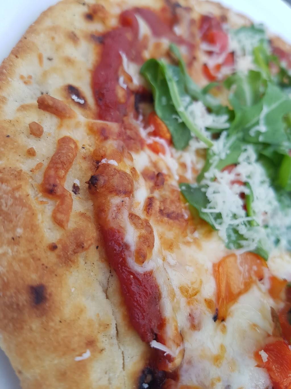 Boston Pizza | restaurant | 6978 Financial Dr, Mississauga, ON L5N 8J4, Canada | 9058199299 OR +1 905-819-9299