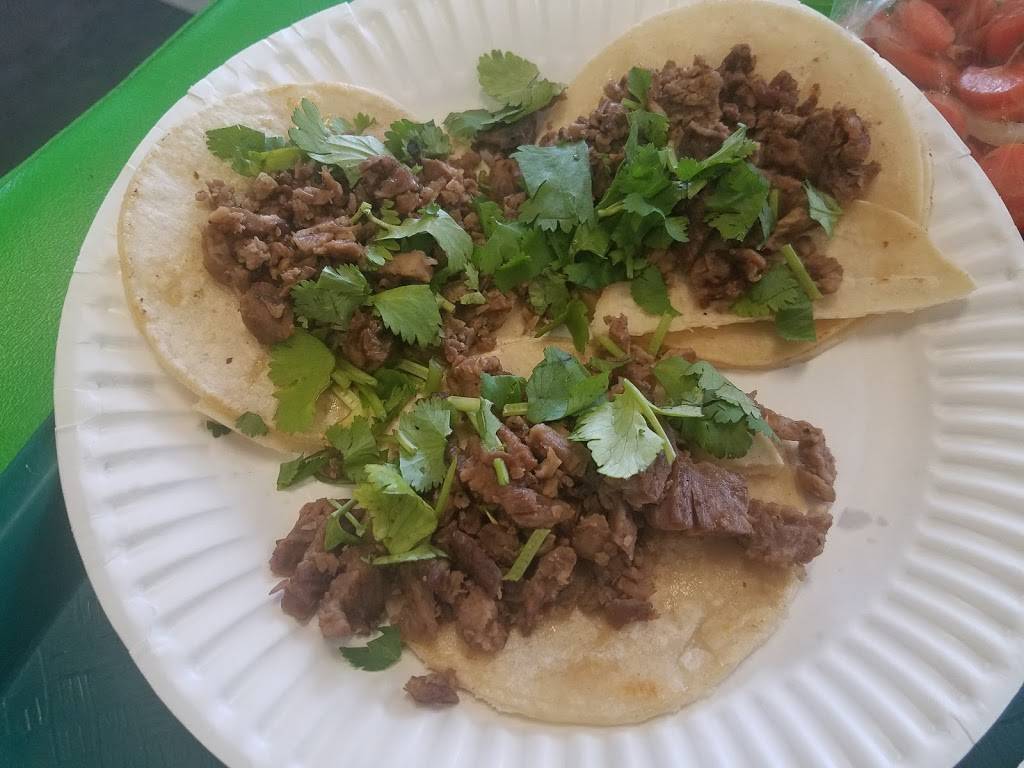 Taco Mich & Bar #3 | restaurant | 10430 N 19th Ave, Phoenix, AZ 85021, USA | 6029444921 OR +1 602-944-4921