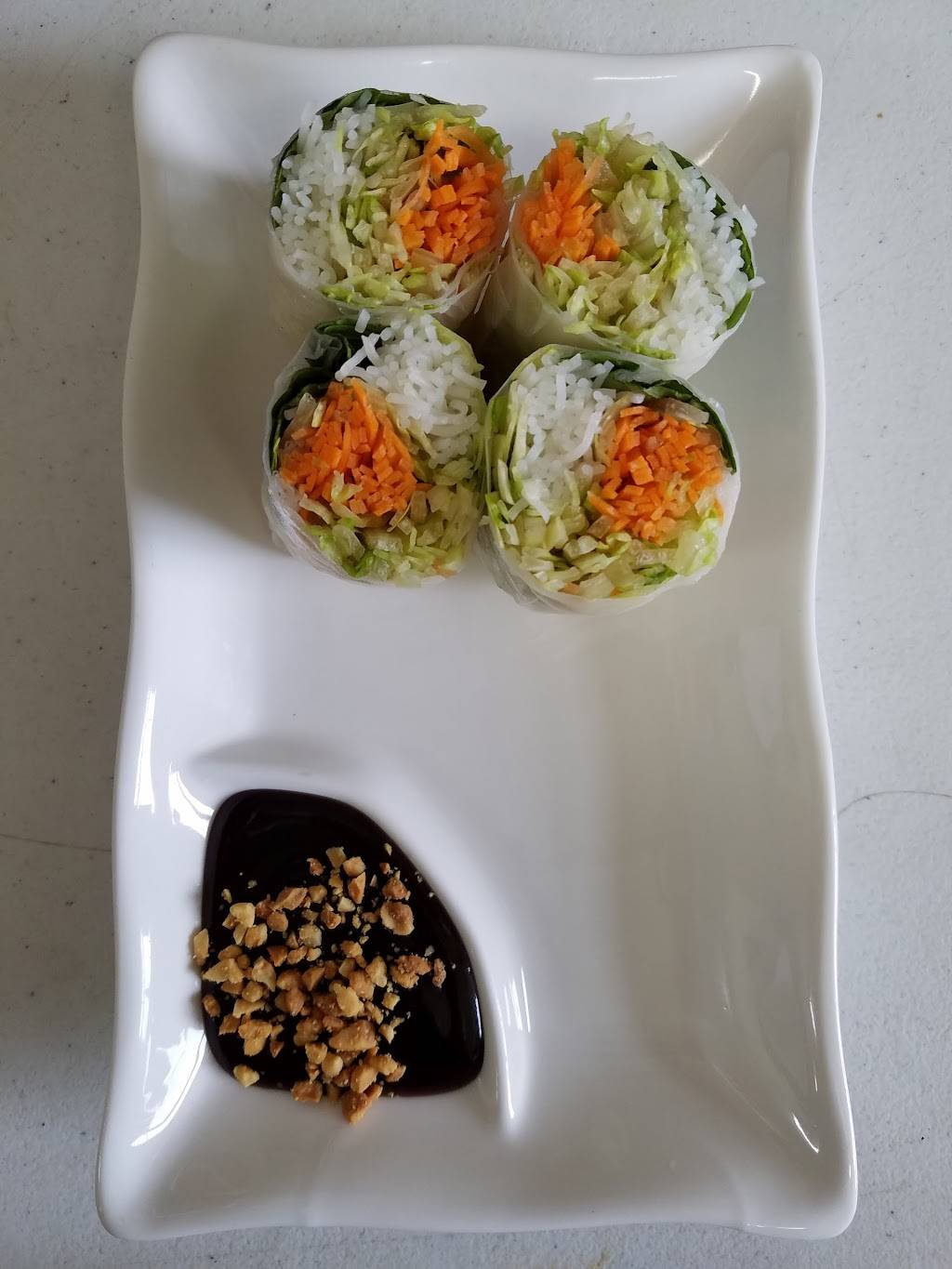 Sweet Basil | restaurant | 143 Marshall St, Syracuse, NY 13210, USA | 3157515168 OR +1 315-751-5168