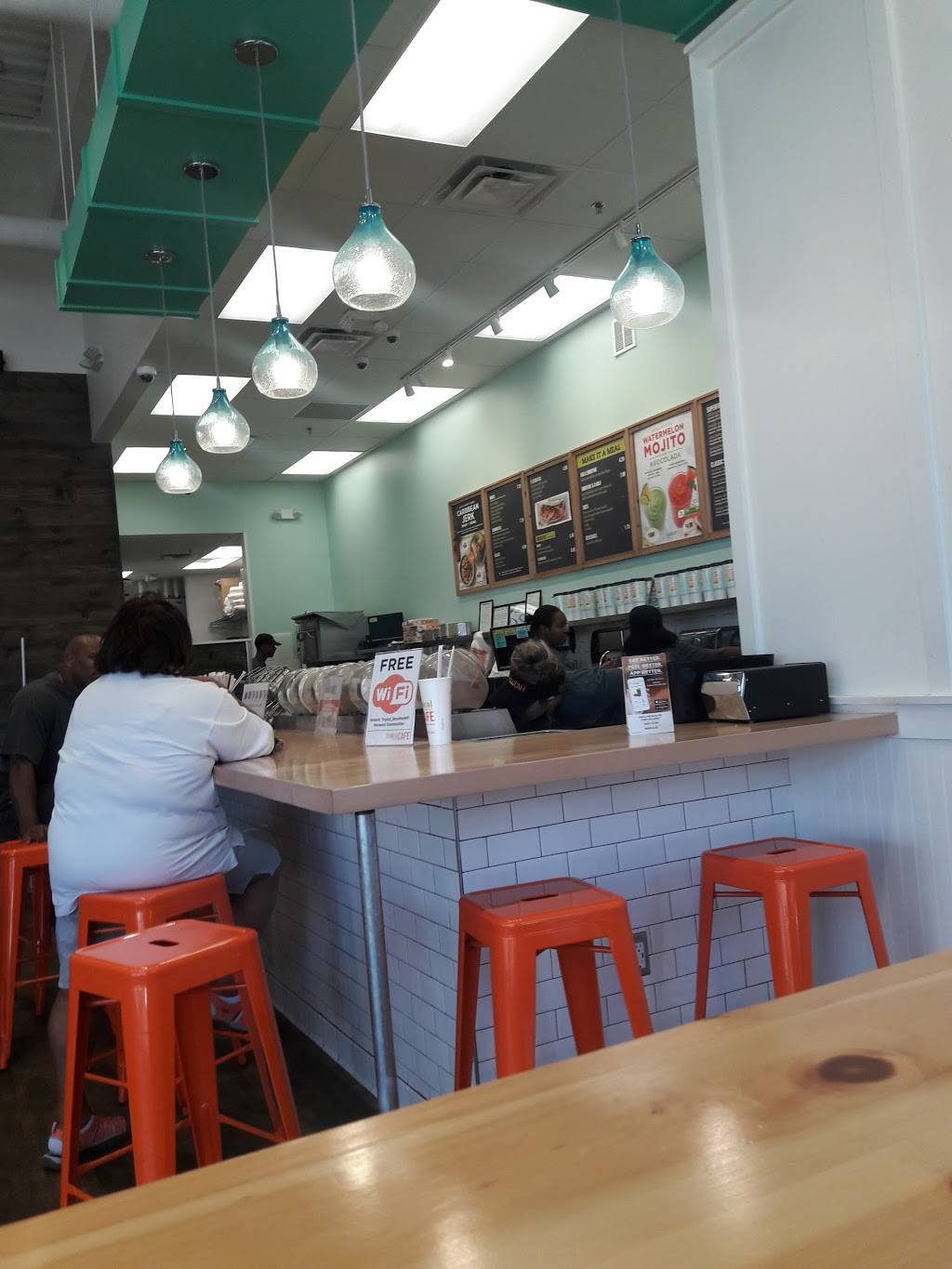 Tropical Smoothie Cafe | restaurant | 23054 Woodward Ave, Ferndale, MI 48220, USA | 2482684303 OR +1 248-268-4303