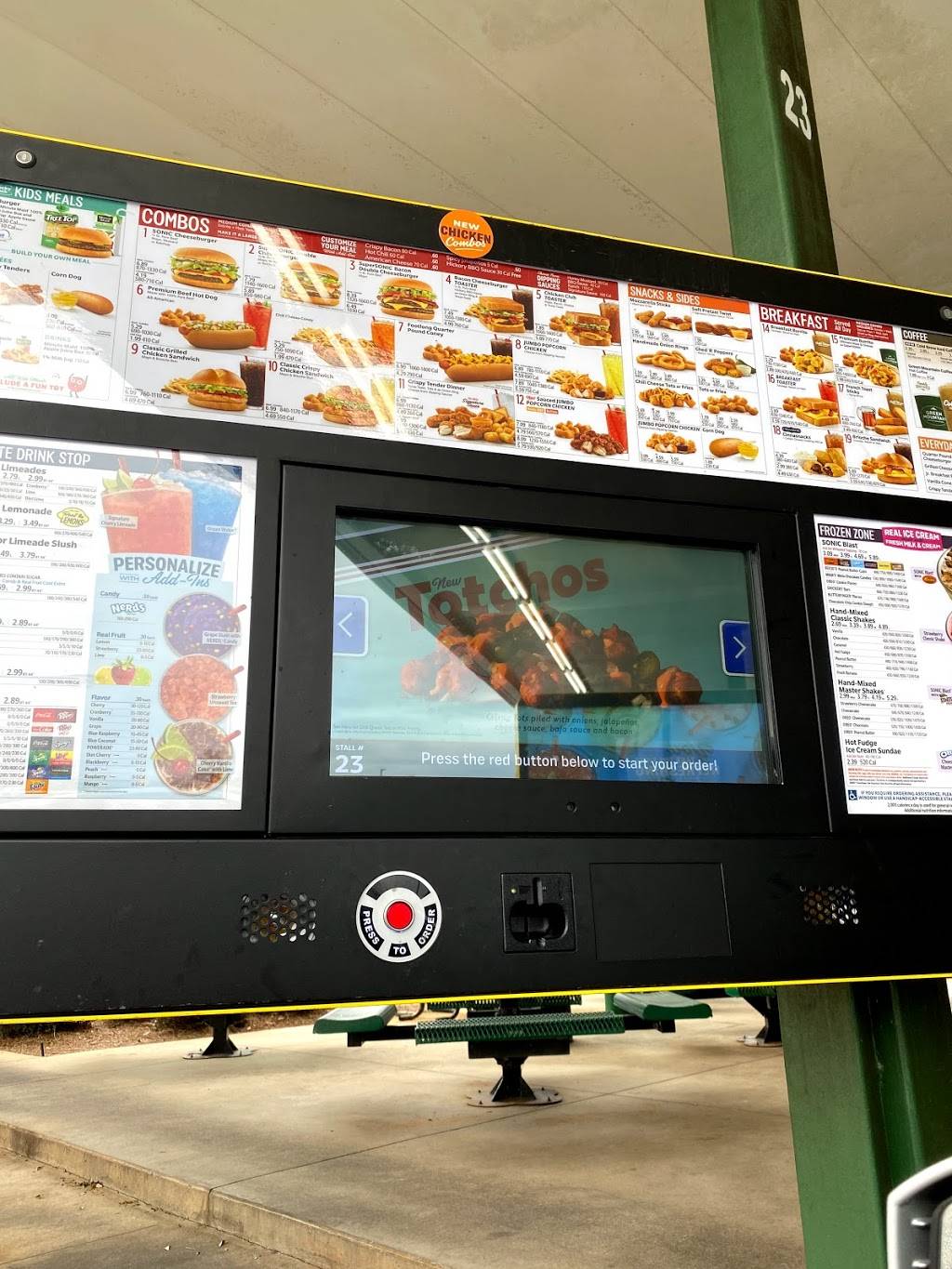 Sonic Drive-In | restaurant | 805 GA-96, Warner Robins, GA 31088, USA | 4789881554 OR +1 478-988-1554