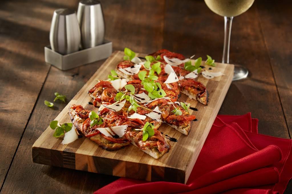 Baci Ristorante | restaurant | 1530 Stone Church Rd E, Hamilton, ON L8W 3P9, Canada | 9053819811 OR +1 905-381-9811