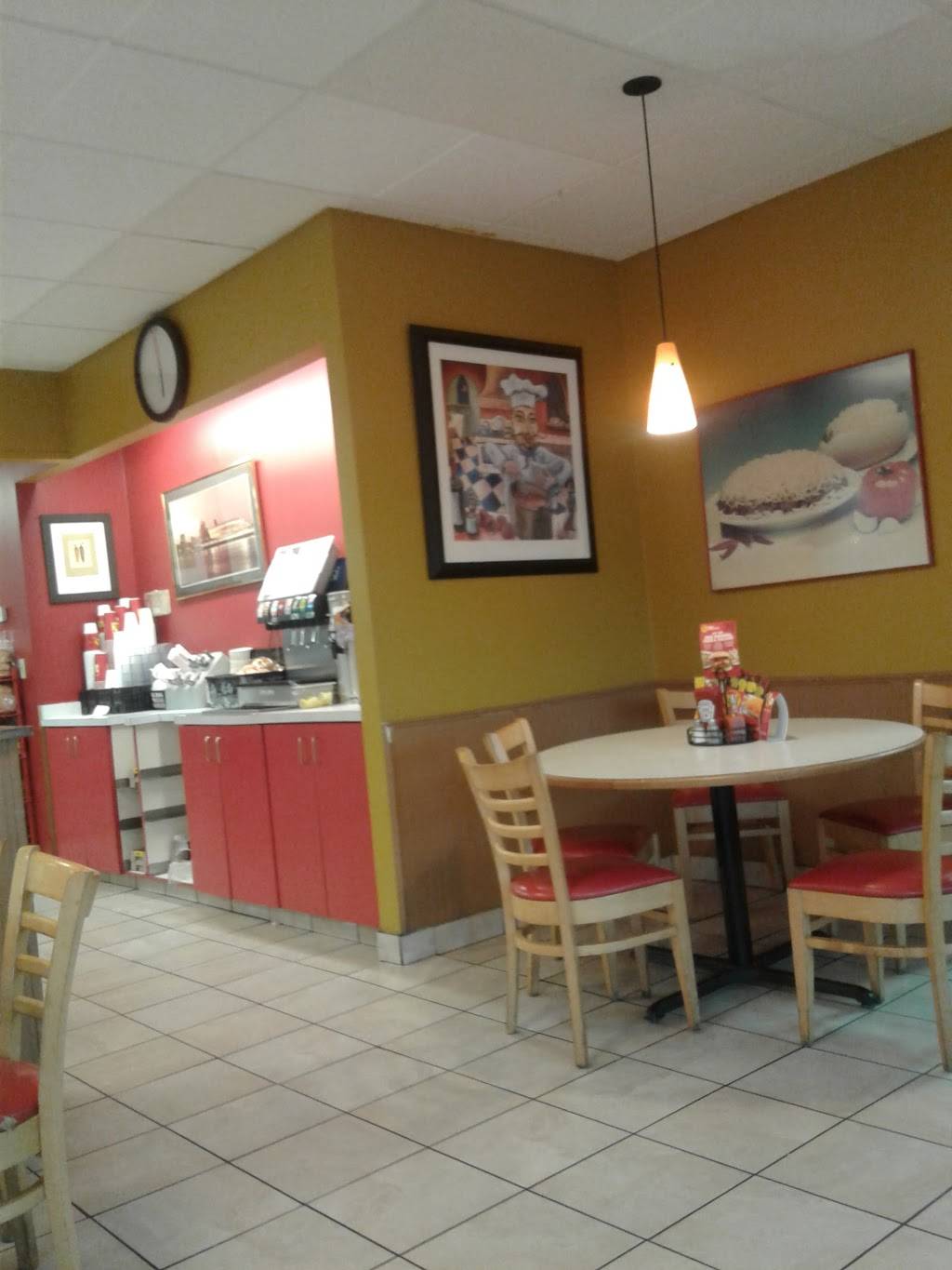 Gold Star Chili | restaurant | 2195 Winemiller Ln, Batavia, OH 45103, USA | 5137359660 OR +1 513-735-9660