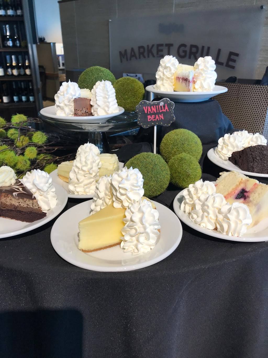 Hy-Vee Market Grille Cedar Rapids | restaurant | 5050 Edgewood Rd NE #6613, Cedar Rapids, IA 52411, USA | 3193782945 OR +1 319-378-2945