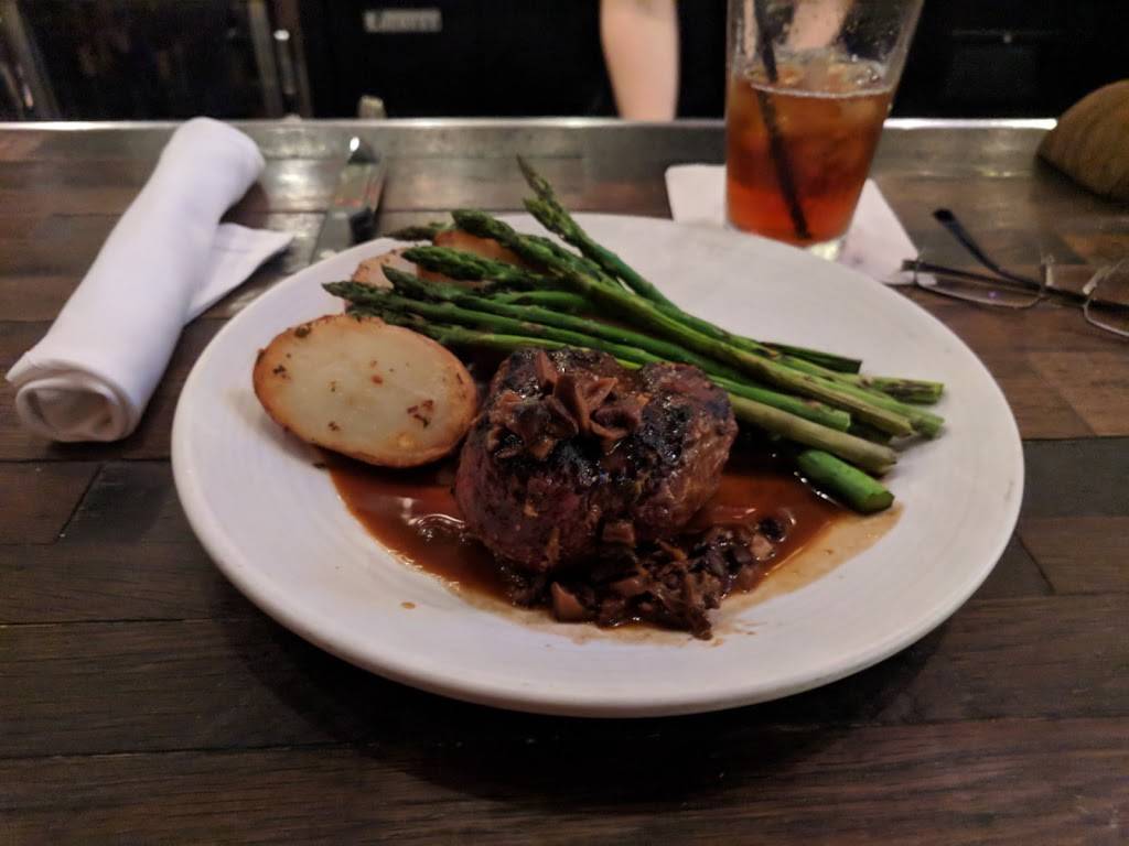 Jacksons Food + Drink | restaurant | 2041 Rosecrans Ave, El Segundo, CA 90245, USA | 3106065500 OR +1 310-606-5500