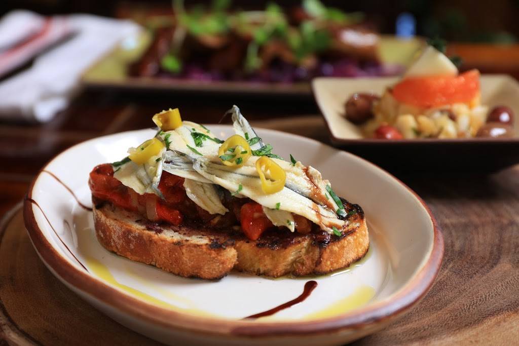 Estéban Restaurant | restaurant | 700 Munras Ave, Monterey, CA 93940, USA | 8313750176 OR +1 831-375-0176