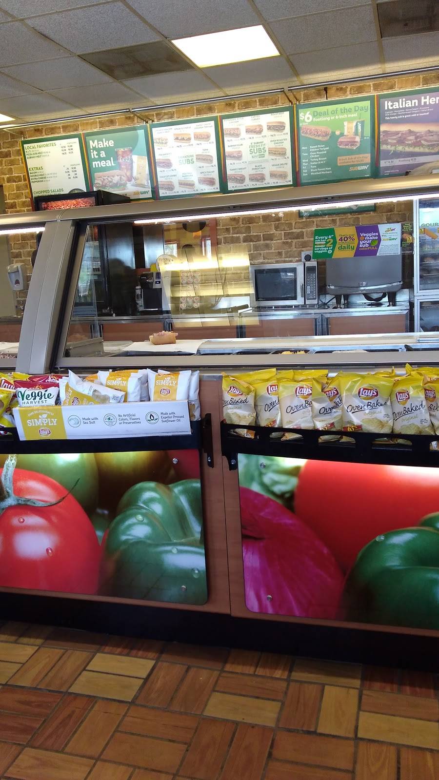 Subway | restaurant | 500 E Stuart Dr, Galax, VA 24333, USA | 2762367887 OR +1 276-236-7887