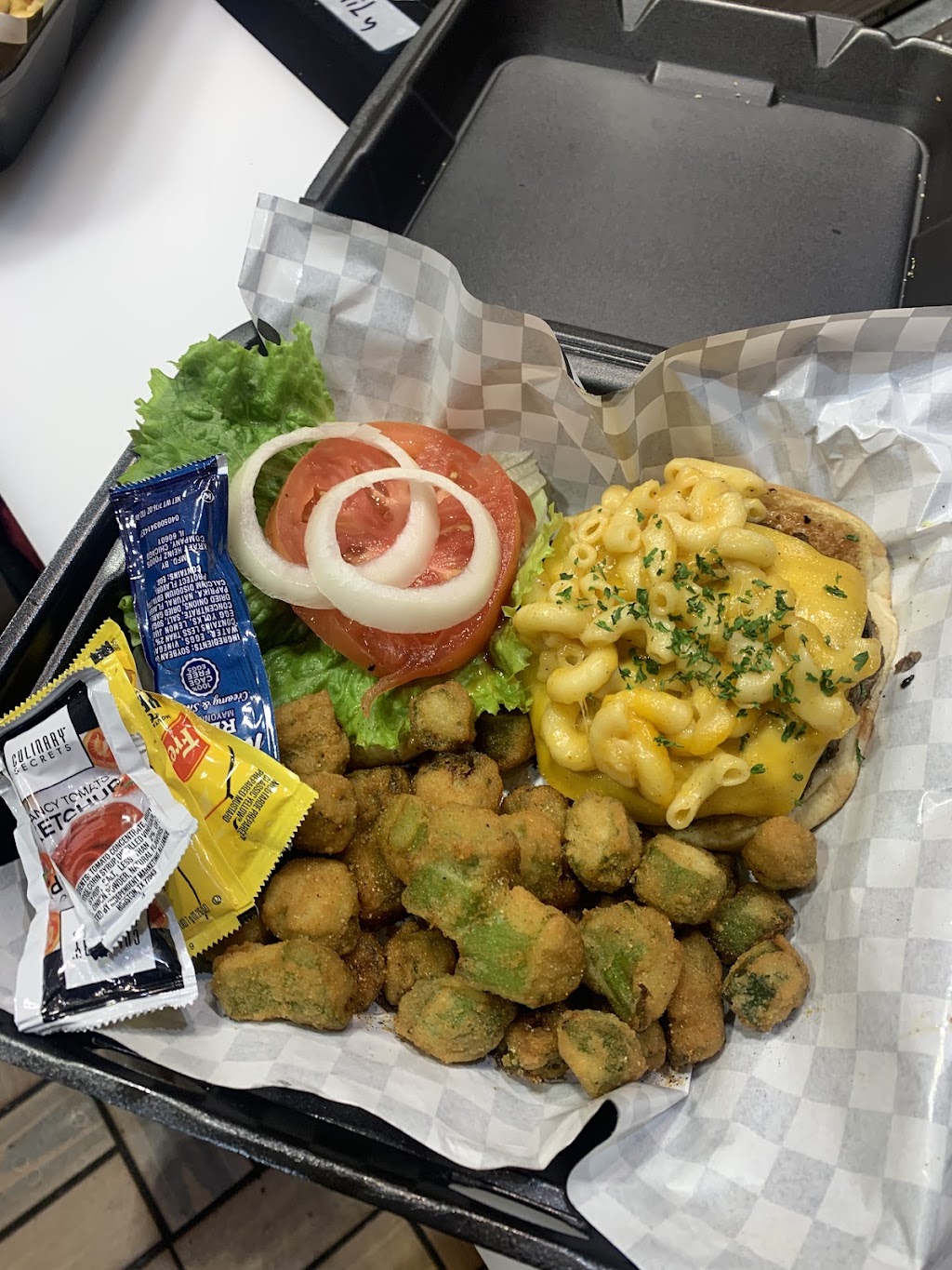 Big Ben BBQ & More | restaurant | 2600 Beach Blvd, Biloxi, MS 39531, USA | 2286271871 OR +1 228-627-1871