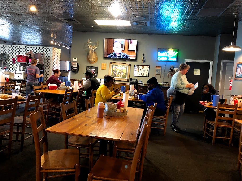 Davids Catfish House | restaurant | 34200 US-43, Thomasville, AL 36784, USA | 3346370677 OR +1 334-637-0677