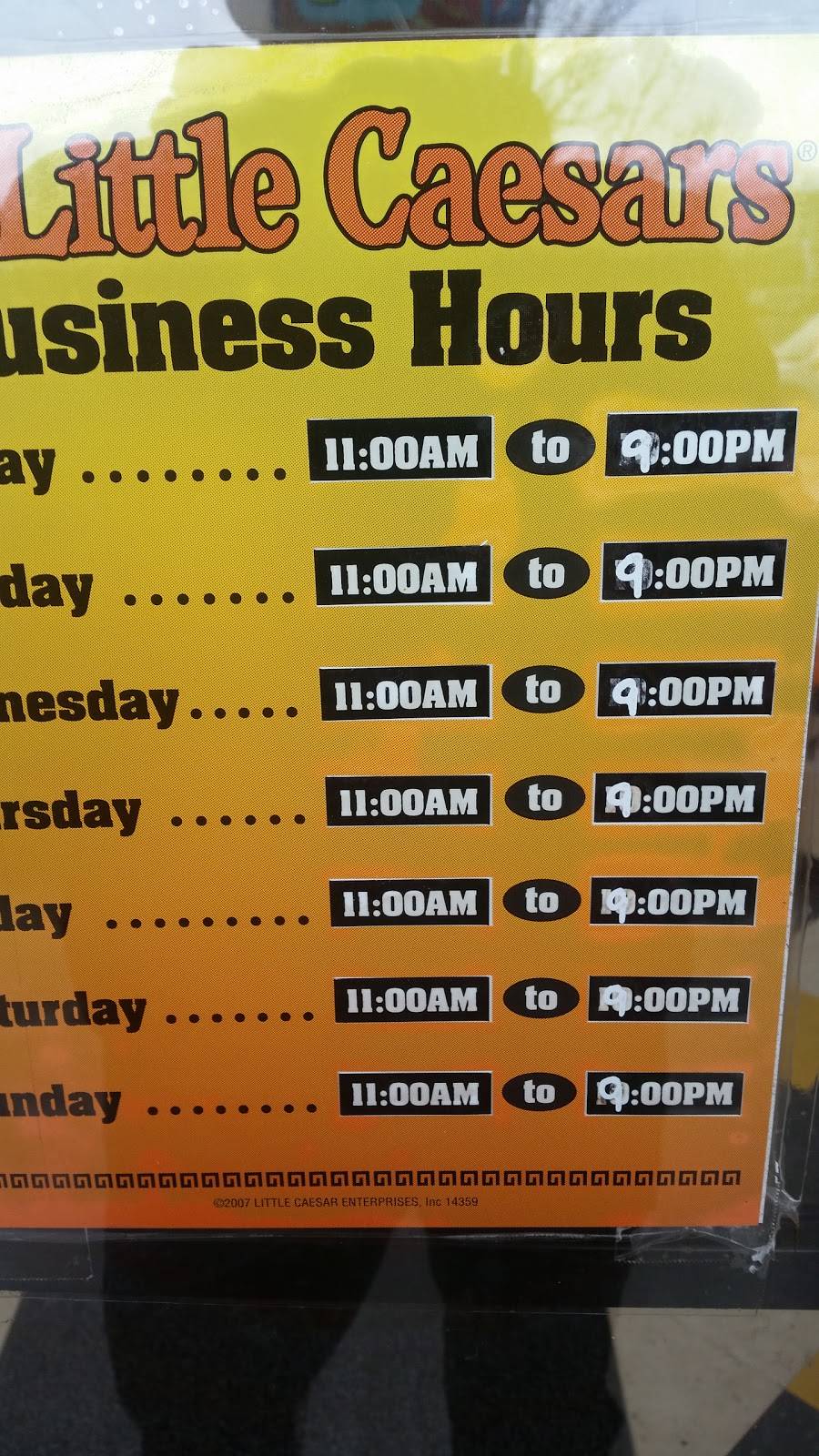 Little Caesars Pizza | meal takeaway | 1 Chandler Dr, Bath, ME 04530, USA | 2073894323 OR +1 207-389-4323