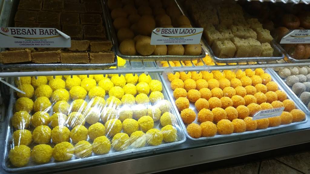 BOMBAY SWEETS | restaurant | 18526 Pioneer Blvd, Artesia, CA 90701, USA | 5624027179 OR +1 562-402-7179