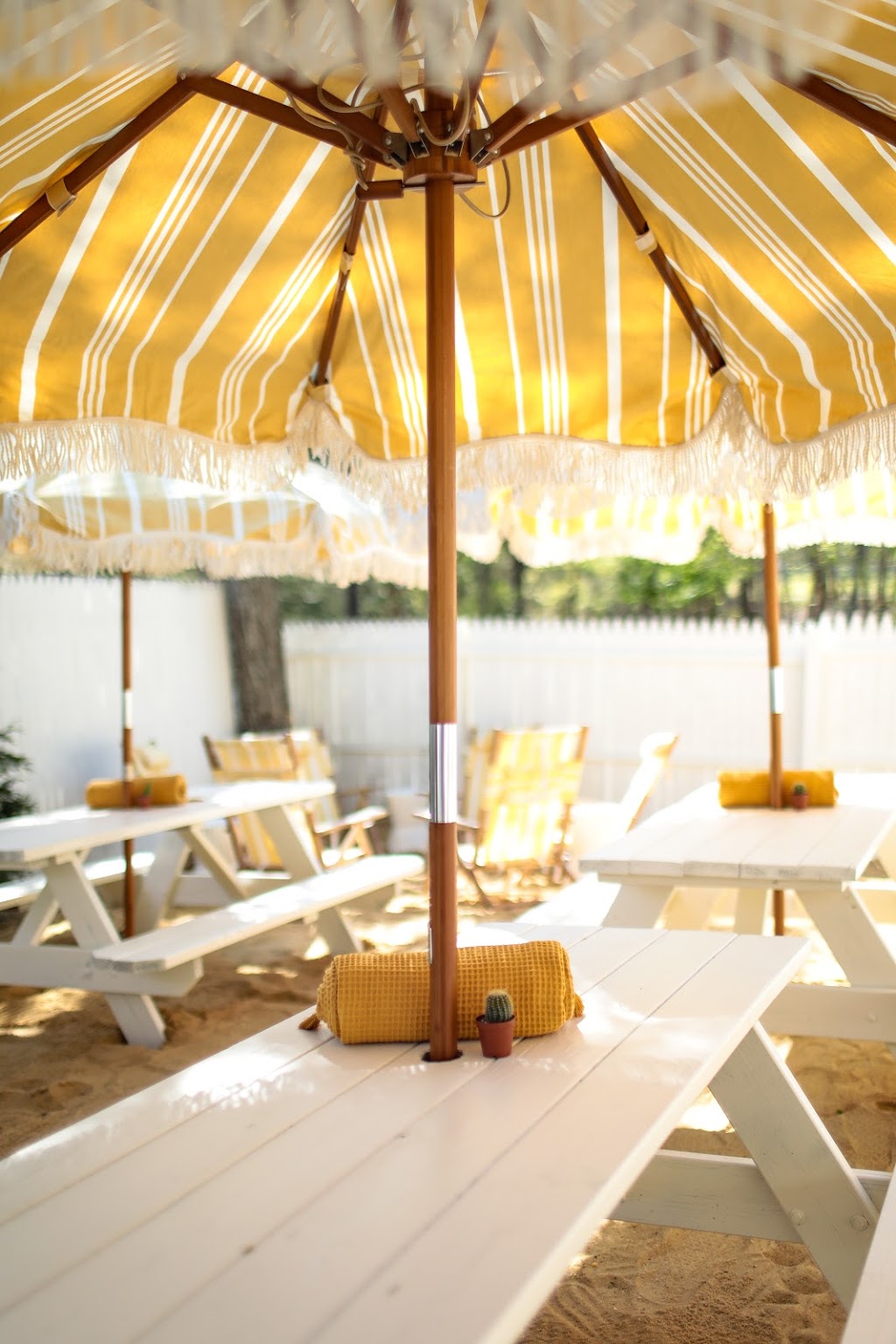 Rita Cantina | restaurant | 28 Maidstone Park Rd, East Hampton, NY 11937, USA | 6313293663 OR +1 631-329-3663