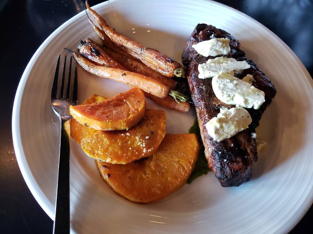 Corfinio | restaurant | 285 Washington St, North Easton, MA 02356, USA | 5082382400 OR +1 508-238-2400