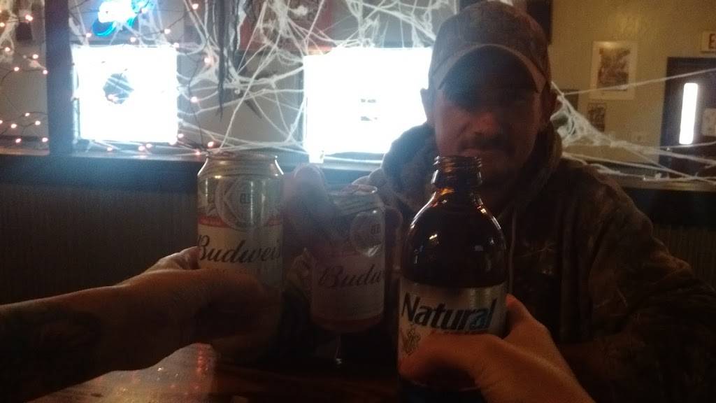 Shawnee Restaurant & Lounge | restaurant | 510 Straight St, Eddyville, IL 62928, USA | 6186724790 OR +1 618-672-4790