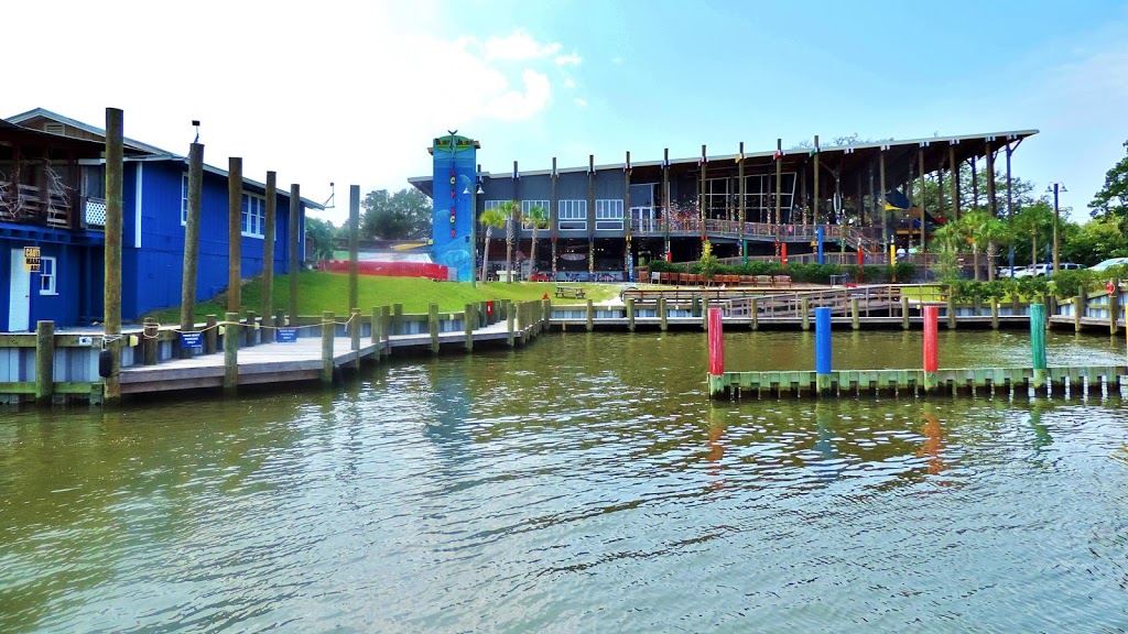 Tacky Jacks Gulf Shores | restaurant | 240 E 24th Ave, Gulf Shores, AL 36542, USA | 2519488881 OR +1 251-948-8881