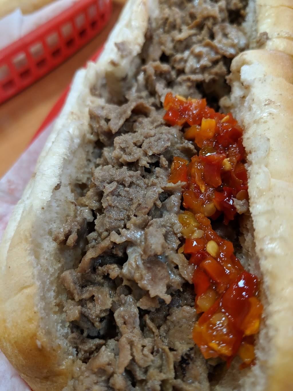 Leftys Cheesesteak | restaurant | 1335 Eight Mile Rd, Detroit, MI 48203, USA | 3137070978 OR +1 313-707-0978