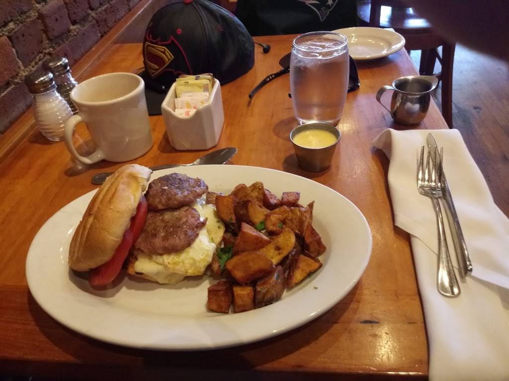 Ashmont Grill | restaurant | 555 Talbot Ave, Boston, MA 02124, USA | 6178254300 OR +1 617-825-4300