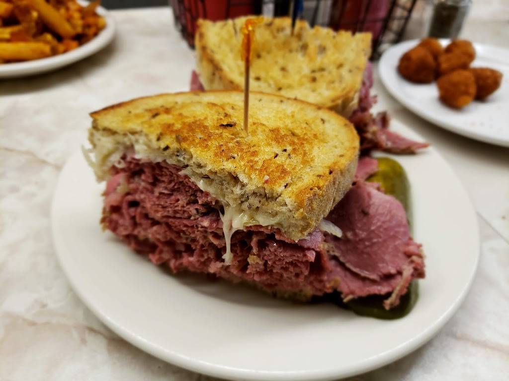 The Cleveland Corned Beef Co | restaurant | 5164 Pearl Rd, Cleveland, OH 44129, USA | 2163510010 OR +1 216-351-0010