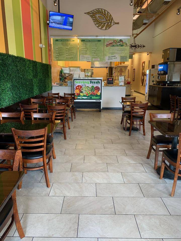 Designer Greens Orlando | restaurant | 464 N Alafaya Trail, Orlando, FL 32828, USA | 4072828588 OR +1 407-282-8588