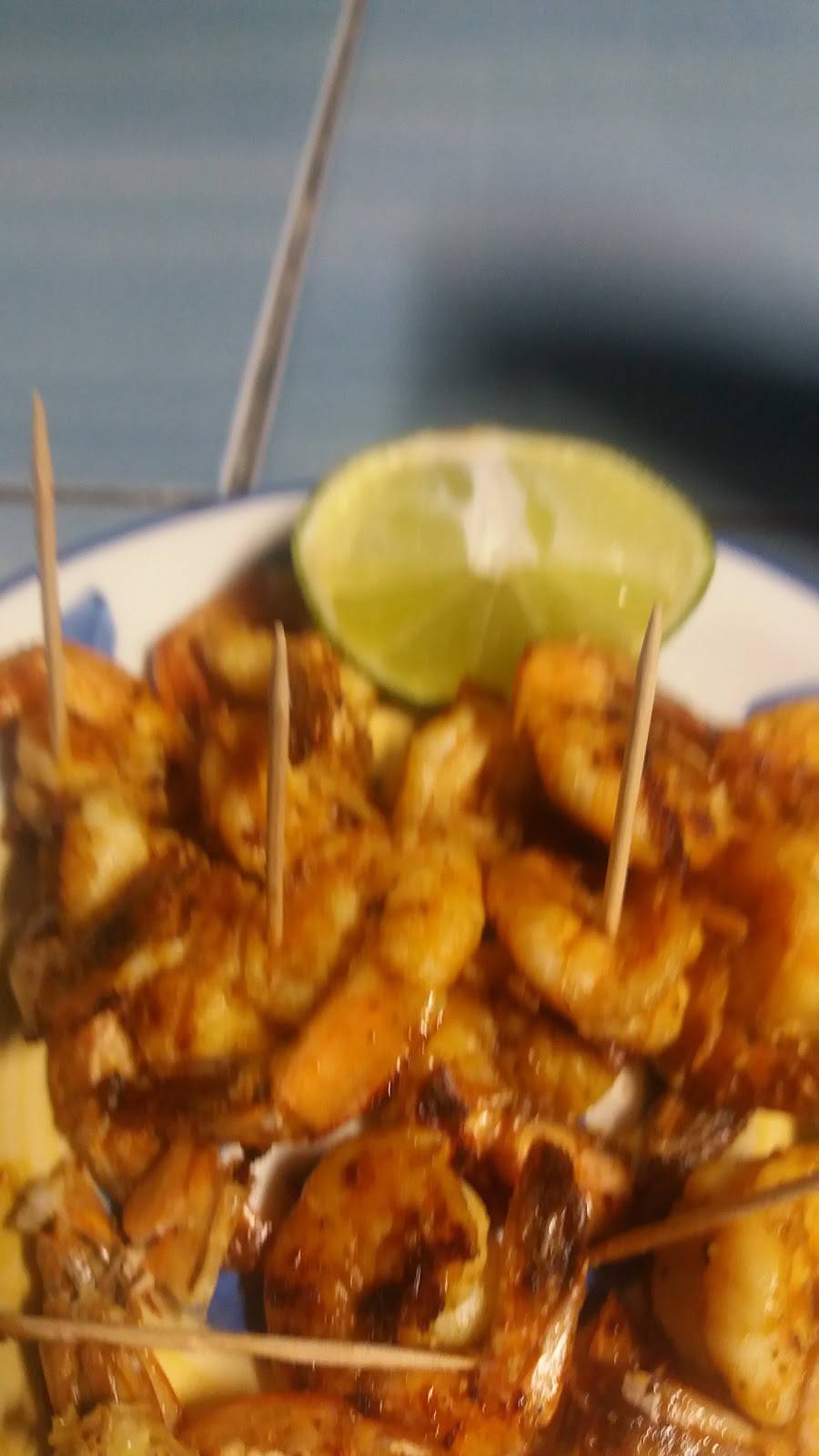 Jeromes Caribbean Restaurant | restaurant | 1412 Lucerne Ave, Lake Worth, FL 33460, USA | 5615865866 OR +1 561-586-5866