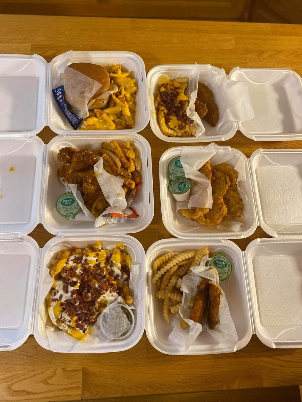 Crumpys on 51 | restaurant | 5182 Highway 51 N, Senatobia, MS 38668, USA | 6623018317 OR +1 662-301-8317