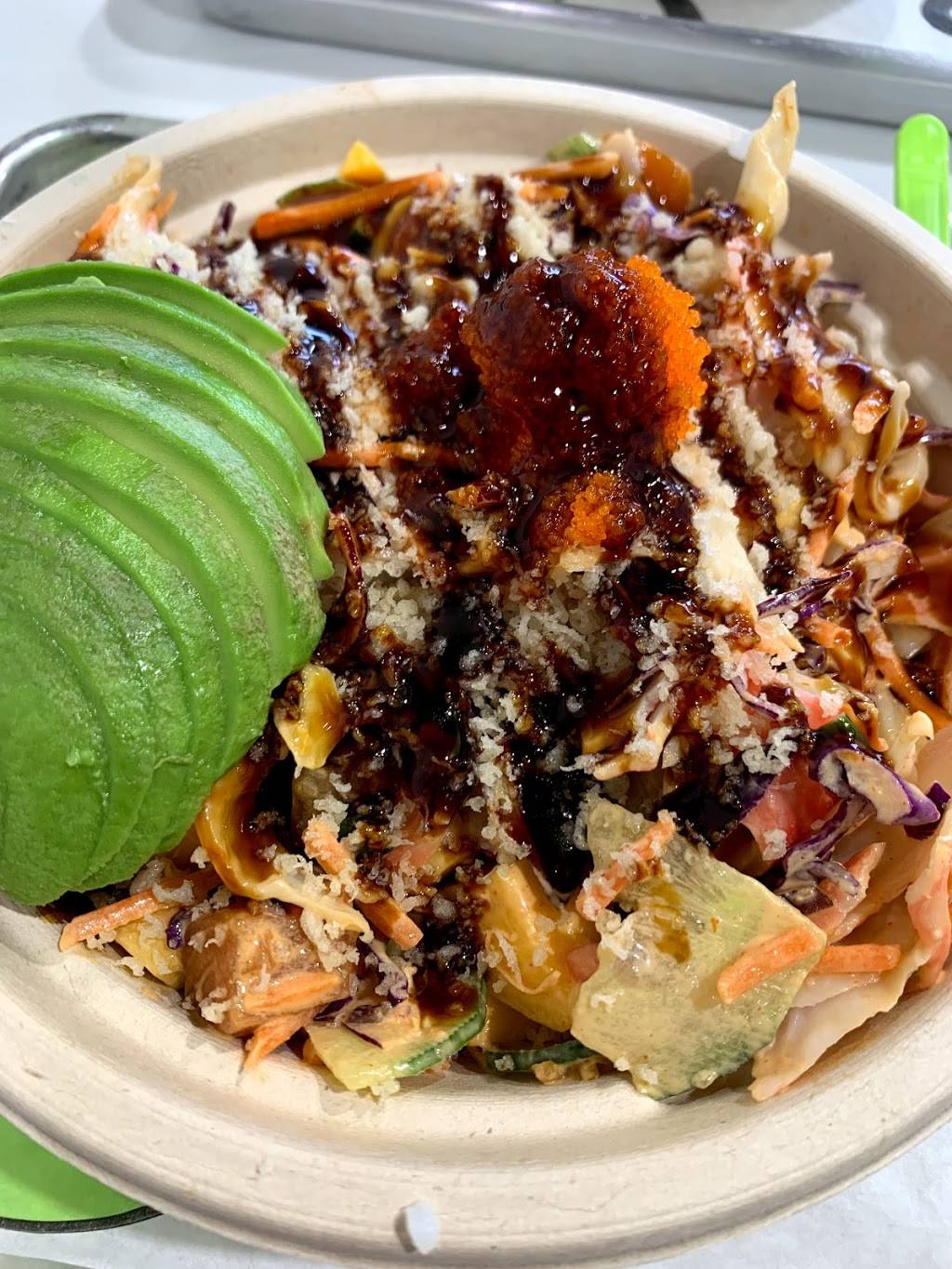 Poke Poke - Sushi Unrolled | restaurant | 26579 Evergreen Rd, Southfield, MI 48076, USA | 2483544000 OR +1 248-354-4000