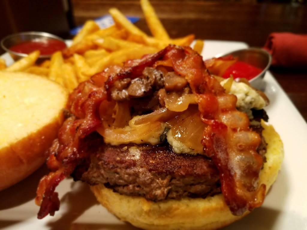 Edison Ale House | restaurant | 51 Edison Pl, Newark, NJ 07102, USA | 9736435560 OR +1 973-643-5560