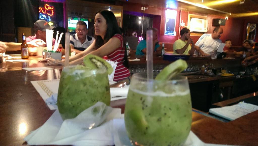 Garden Sports Snack Bar Inc | restaurant | 51 Pacific St # 1, Newark, NJ 07105, USA | 9734650005 OR +1 973-465-0005