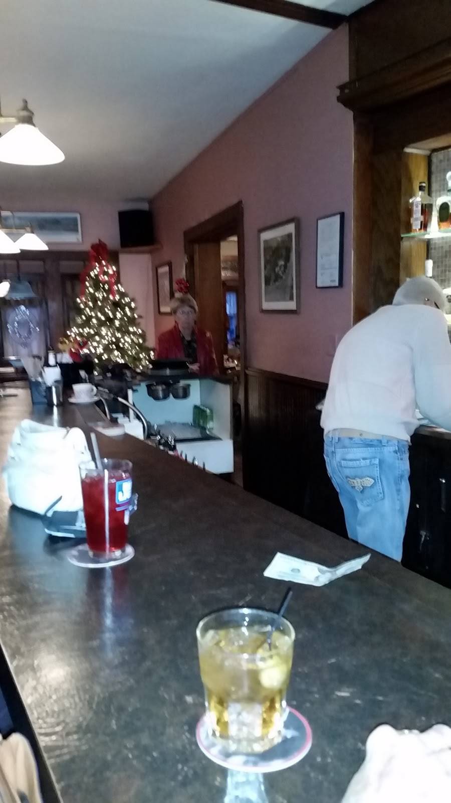 NoNo’s Supper Club | restaurant | 3498 WI-33, Newburg, WI 53060, USA | 2626756960 OR +1 262-675-6960