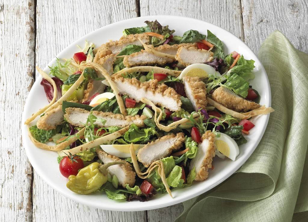 Red Hot & Blue Leesburg | restaurant | 541 E Market St, Leesburg, VA 20176, USA | 7036694242 OR +1 703-669-4242