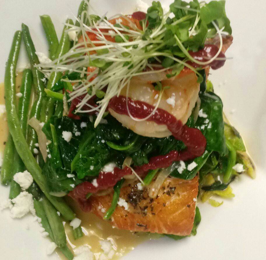 Blue Water Grille | restaurant | 126 E State Ave, High Point, NC 27262, USA | 3368861010 OR +1 336-886-1010